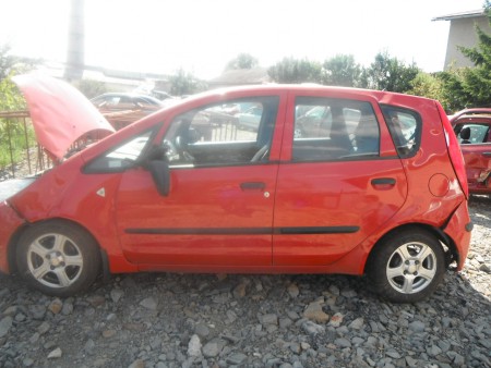 MITSUBISHI  COLT